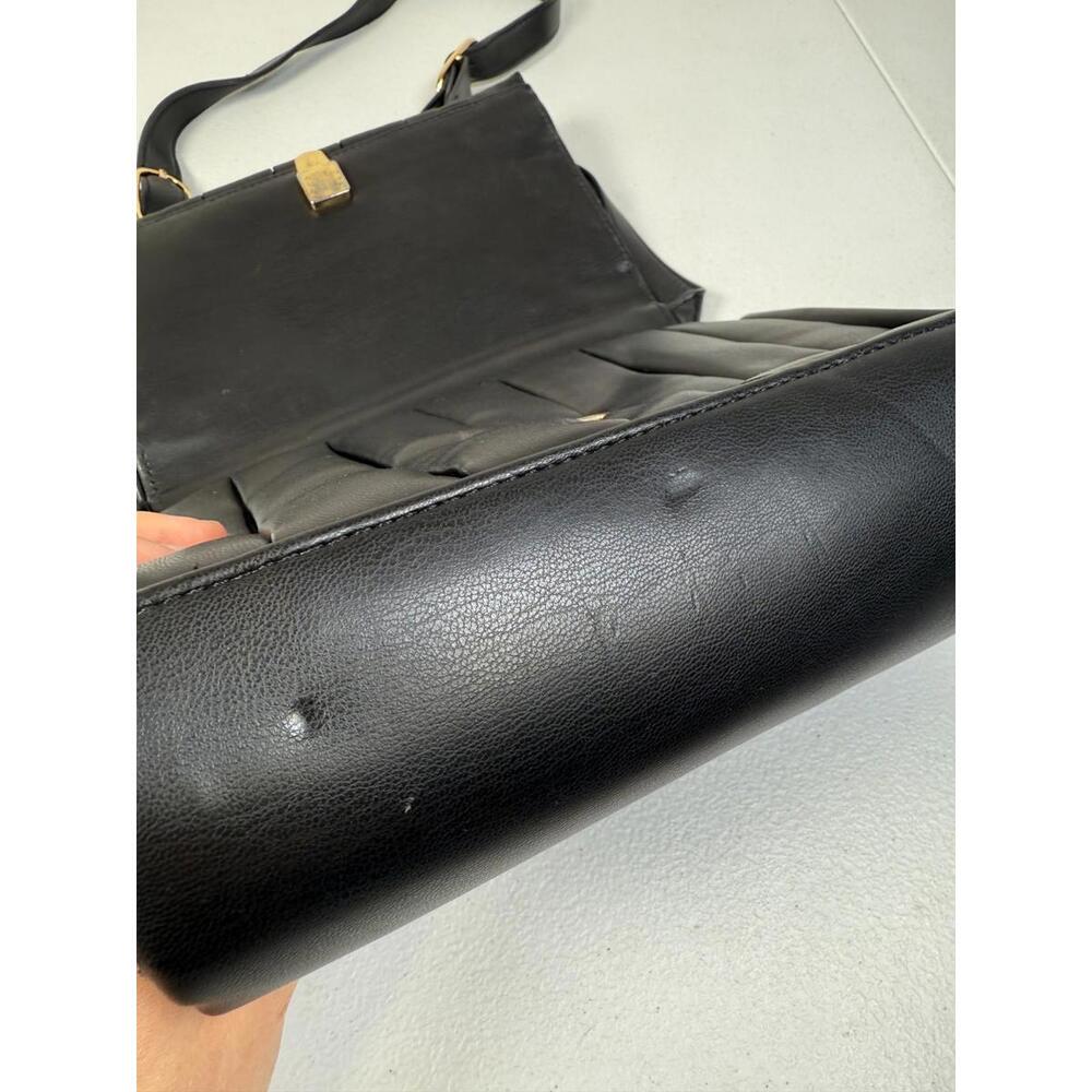 THEMOIRè Black Feronia Crossbody Bag with Hardware Tarnishing and Surface Dents - Picture 14 of 15